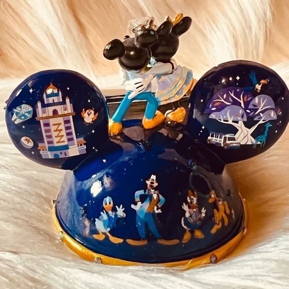 Disney 50th Anniversary Mickey LightUp Ornament - Picture 5 of 8